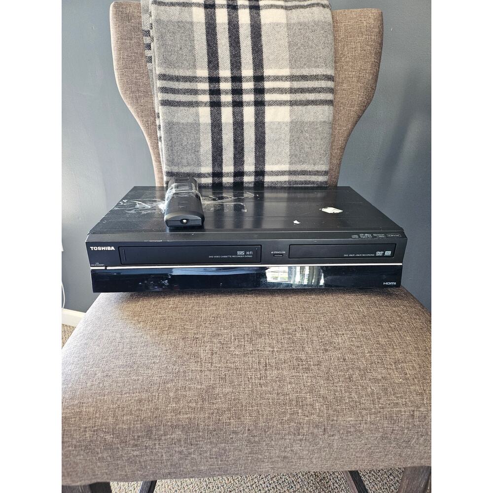 Toshiba DVD and VHS Recorder